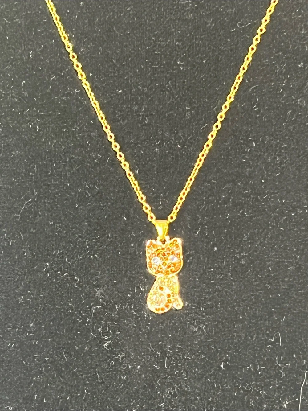 N/A charming gold